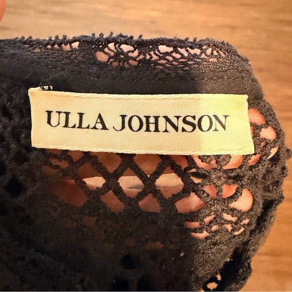 Ulla Johnson Crochet Sheer Lace Blouse Size 8 Black Cap Sleeve Floral Scalloped - Picture 11 of 12